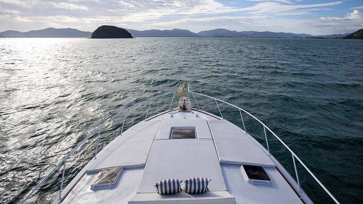 Аренда моторной лодки для рыбалки Bertram 50 Odyssey 2 на Пхукете, Таиланд